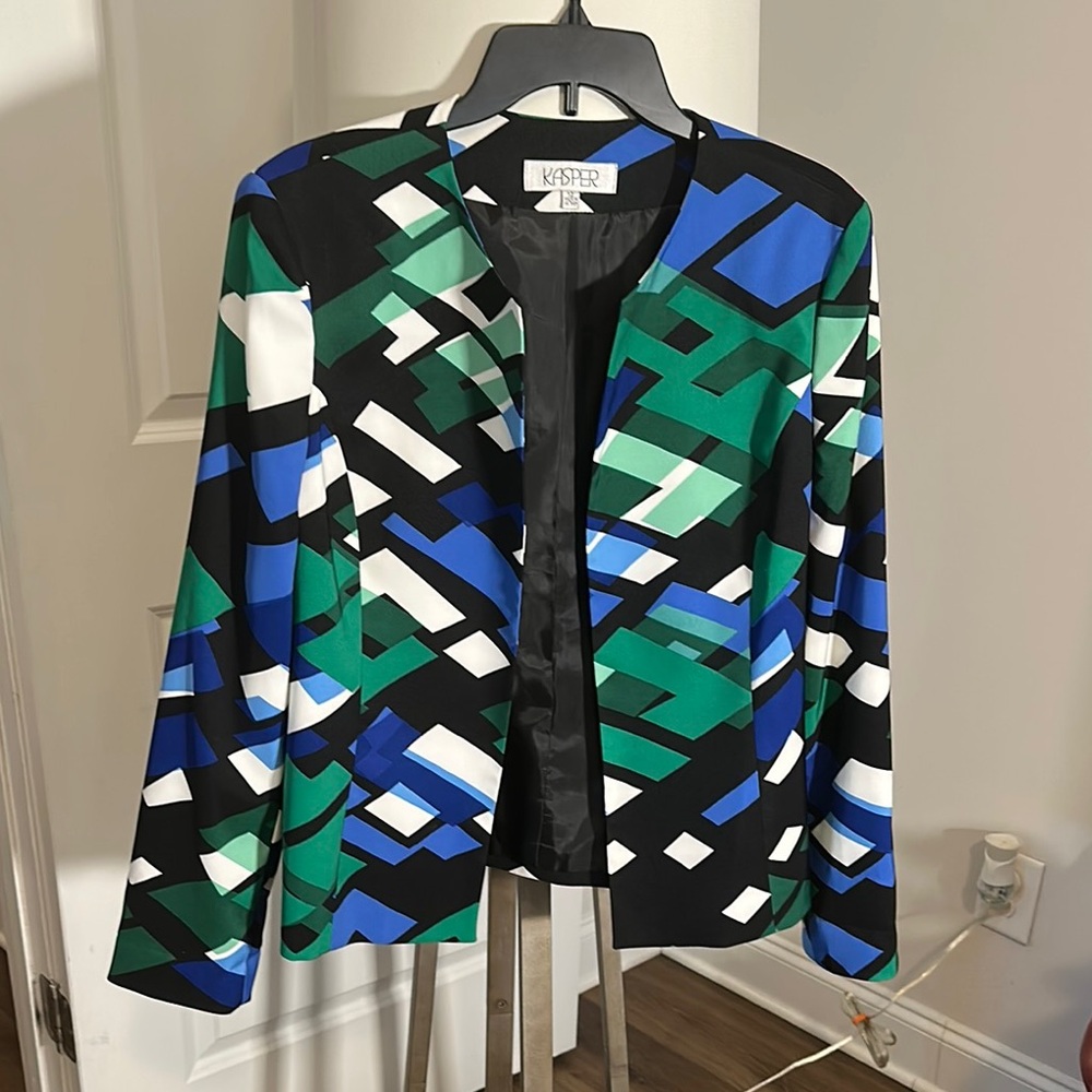 Kasper Green and Blue Blazer with Bold Geometric Pattern - Picture 2 of 8